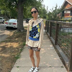 Sold - Rebecca Taylor 
Tie Neck Long Sleeve Button-Up Top
Size: M